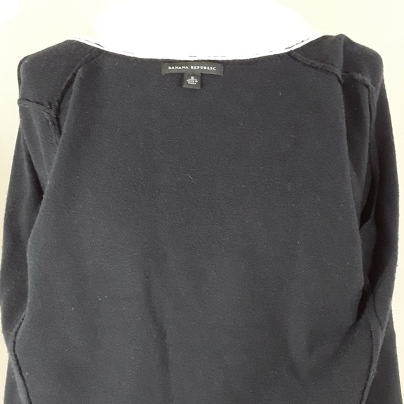 Banana Republic navy blue 3 button wool sweater - Picture 7 of 8